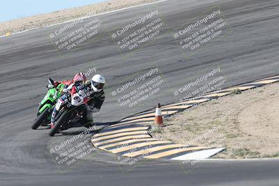 media/Oct-30-2025-Racers Edge (Thu) [[dabbdaf680]]/3-B Group/Session 2 (Bowl Exit)/